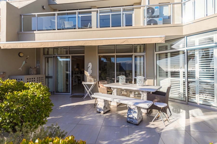 2 Bedroom Property for Sale in Table View Western Cape